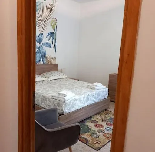 Apartment Sweet Rita *